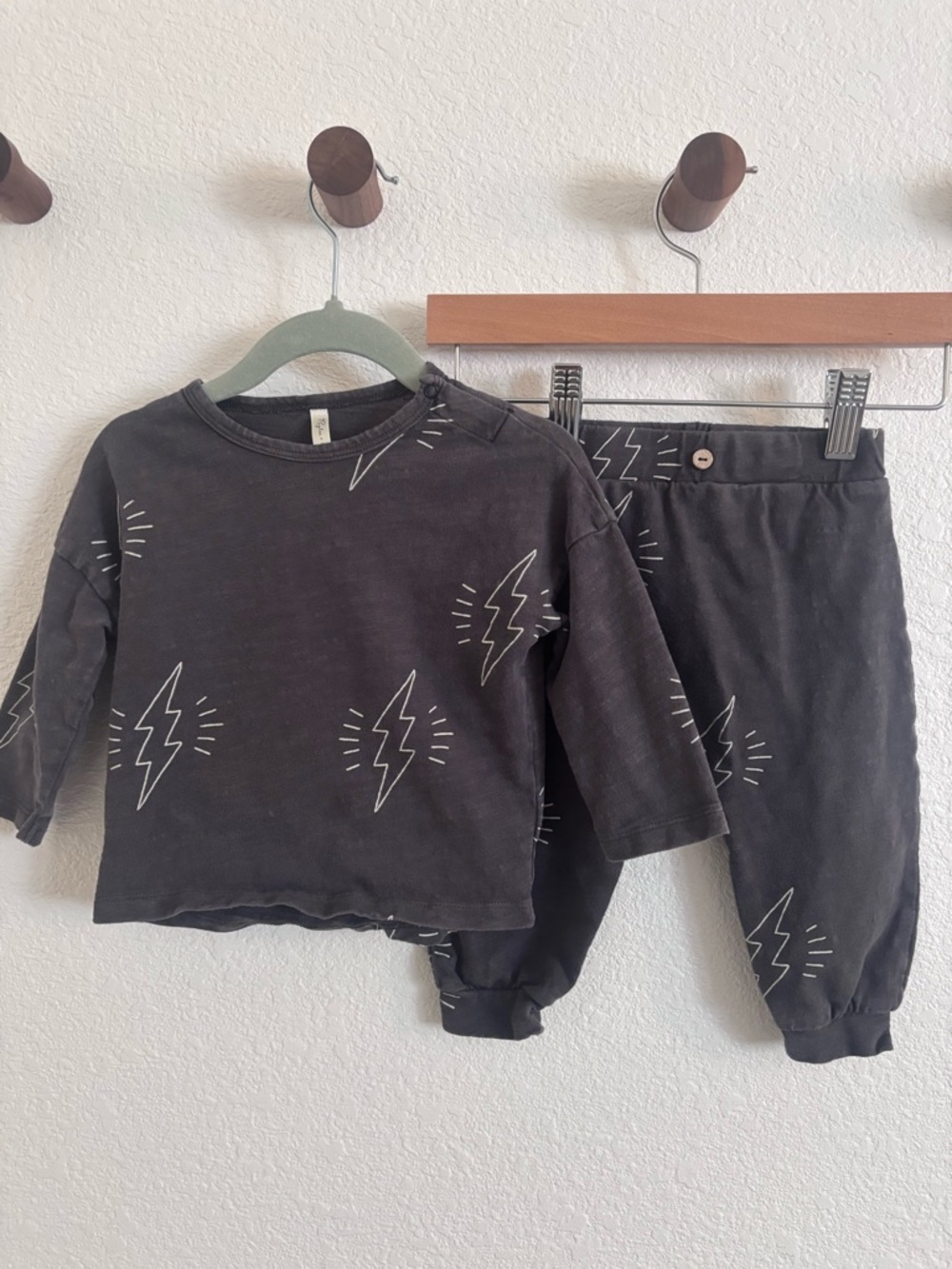 Rylee + Cru matching lightning bolt jogger set